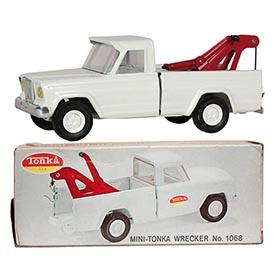 1970 Tonka, No.1068 Mini-Tonka Wrecker in Original Box